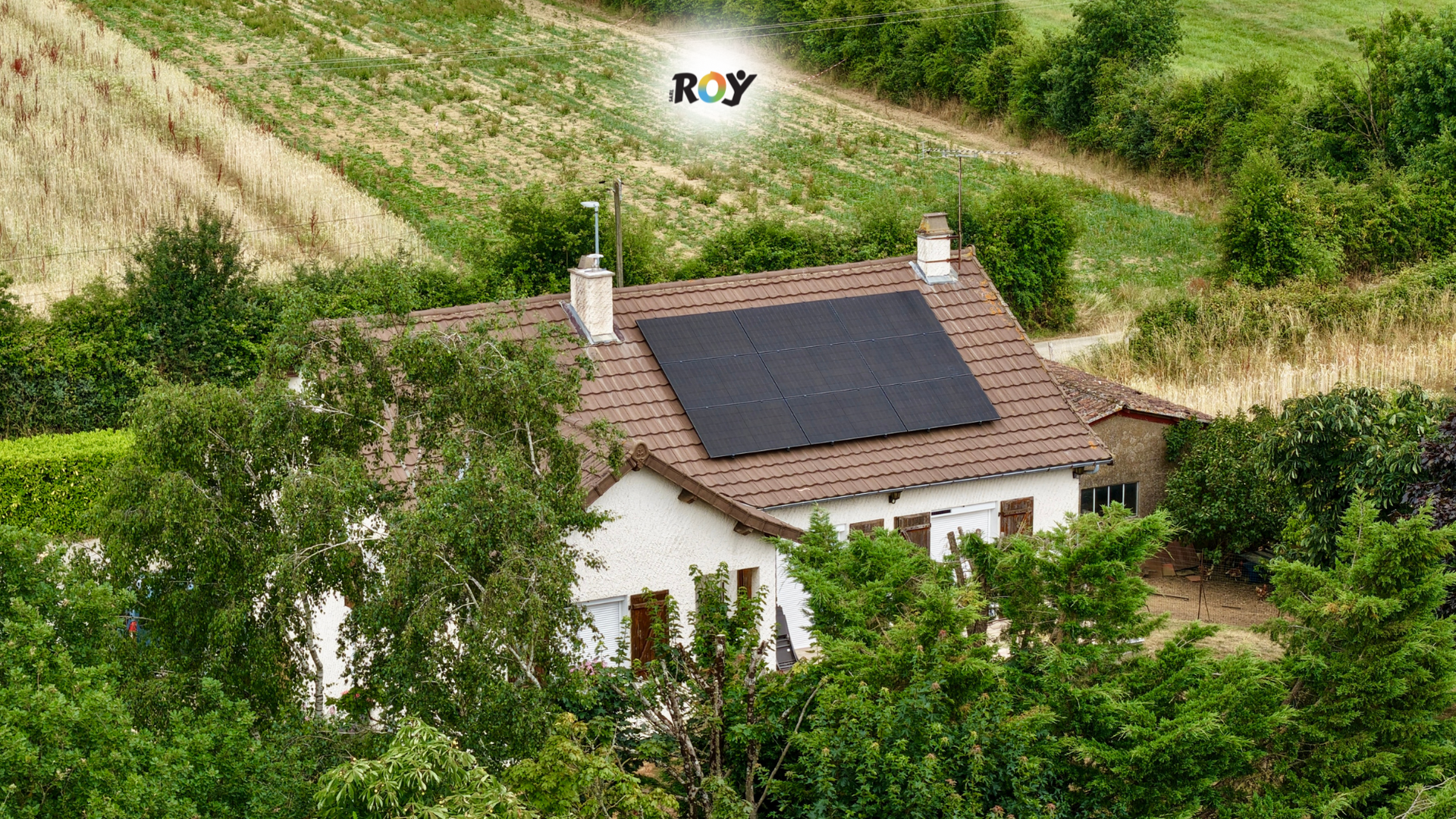 Installation solaire — Ayron